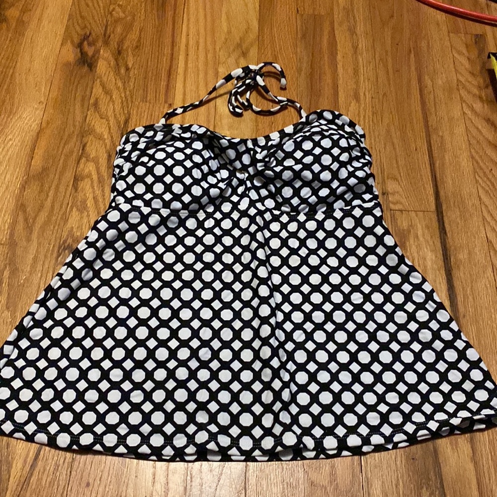 Catalina Black and White Swim Top - Size 1X (16W)